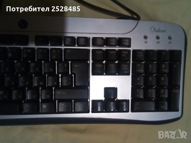 Компютърна клавиатура, снимка 2 - Клавиатури и мишки - 32379047