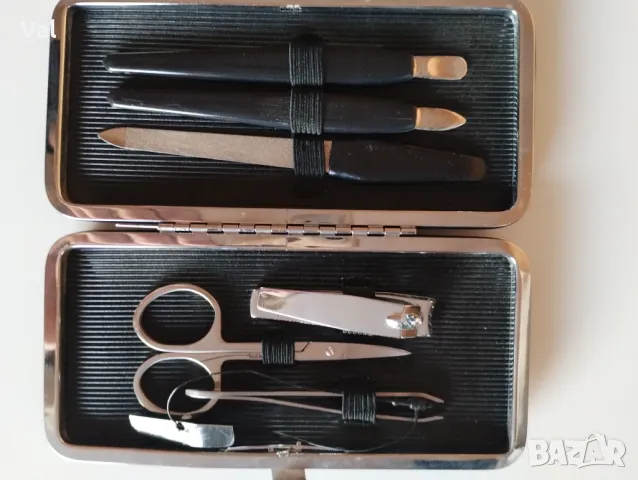 Несесер за маникюр