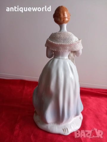 Stipo Dorohoi,Голяма Порцеланова Статуетка ДАМА, снимка 4 - Антикварни и старинни предмети - 53040347