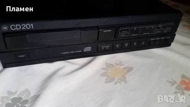 Studio CD201 - Compact Disc Player