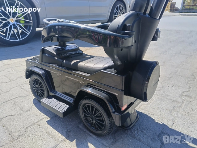 MERCEDES Кола за яздене с дръжка Mercedes-benz G350d черен, снимка 6 - Детски велосипеди, триколки и коли - 53564890