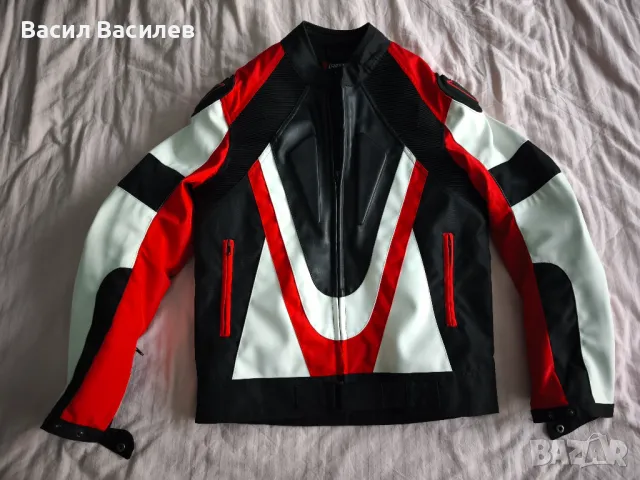 Мото яке Dainese, снимка 2 - Спортна екипировка - 49522900