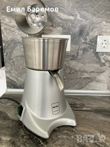 Цитрус преса Метро