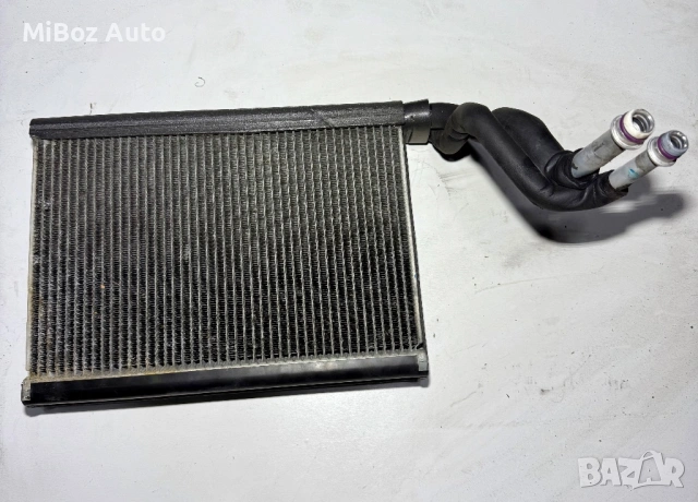 Радиатор вътрешен климатик BMW E90 91 92
