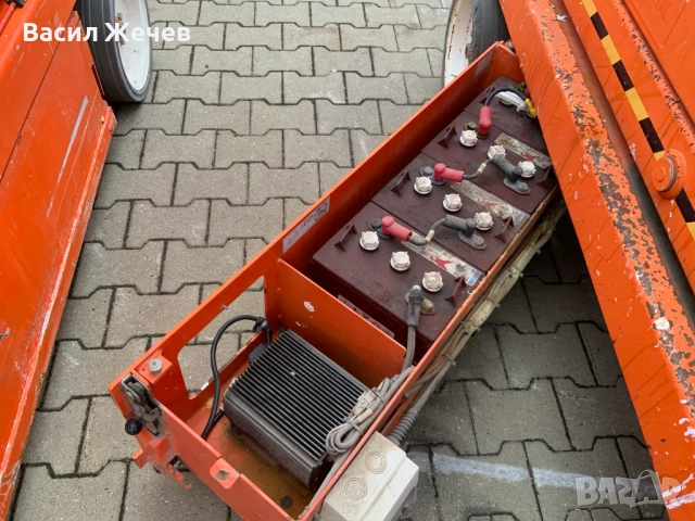 Ножична подемна платформа SkyJack SJ III 4626 (2015 г.), снимка 14 - Подемници - 52254242