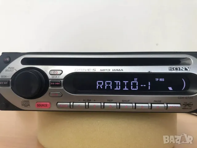 SONY CDX-GT20 CD ПЛЕЙЪР AUX MP3 FACE-OFF + КАБЕЛ - 50WX4 - XPLOD, снимка 1