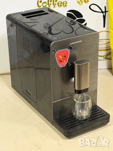 Кафемашина кафе автомат Grundig с гаранция, снимка 3 - Кафемашини - 52645924