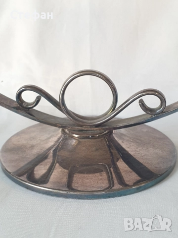 Посребрен свещник, снимка 3 - Антикварни и старинни предмети - 52488652