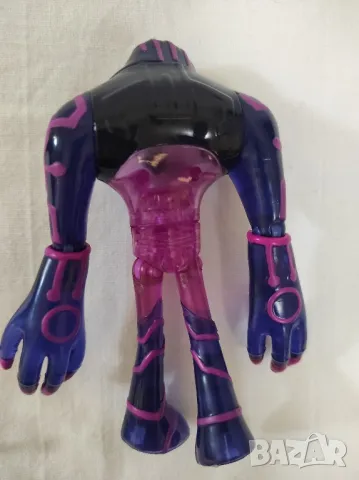 екшън фигура Бен тен. 
, снимка 2 - Колекции - 48819917