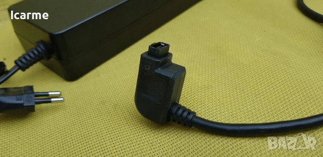 Оригинално зарядно за електрически велосипед Shimano Steps 4A, снимка 5 - Части за велосипеди - 52613667