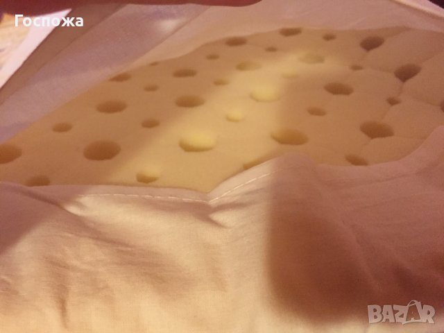 Възглавничка, снимка 2 - Спално бельо и завивки - 33512973