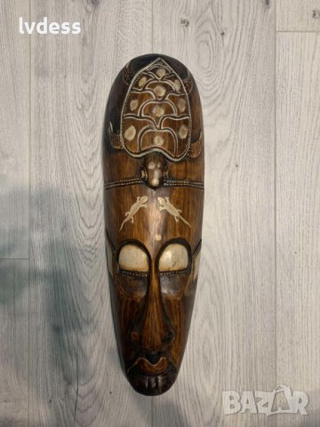 Дървена маска с мотиви 50/16см