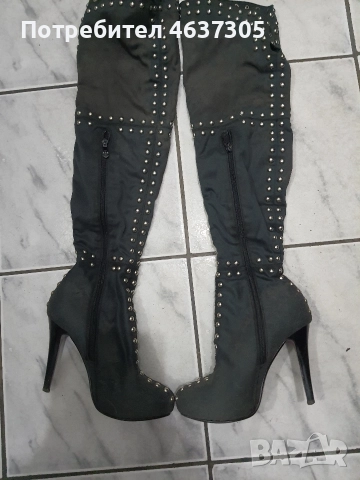 маркови дълги ботуши от велур с капси