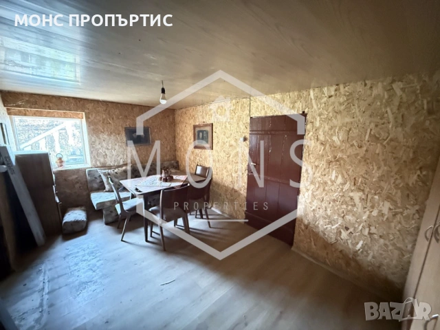 Двуетажна къща с два гаража в с. Обединение, обл. Велико Търново., снимка 9 - Къщи - 53325032