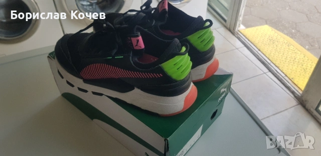 Дамски маратонки PUMA 38номер, снимка 6 - Маратонки - 53184499