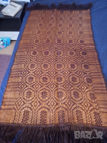 Вълнени двулицев и килими ръчна изработка, нови, снимка 3 - Декорация за дома - 44029975