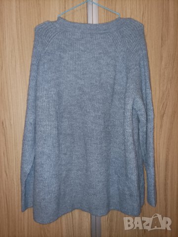 Нов мек пуловер , снимка 4 - Блузи с дълъг ръкав и пуловери - 43792303