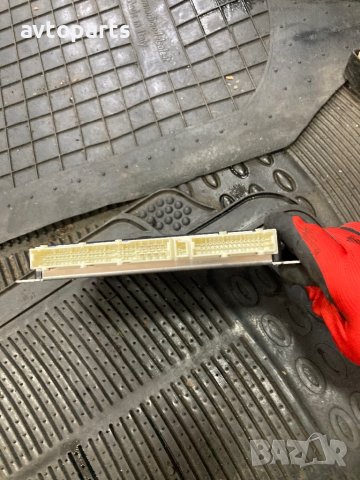 Mercedes w221 face Компютър окачване, снимка 2 - Части - 43090116