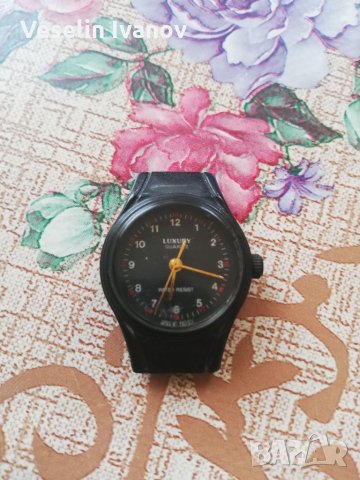 Luxury кварцов дамски часовник , снимка 2 - Дамски - 32380640