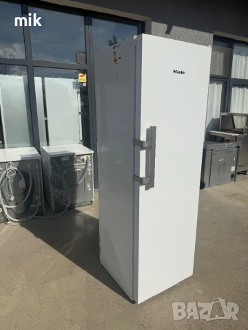 Перфектен Хладилник Миеле 185 см , снимка 12 - Хладилници - 52076979