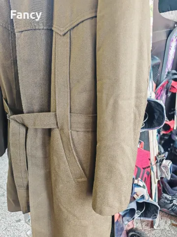 Военна офицерска шуба, снимка 8 - Антикварни и старинни предмети - 48118221