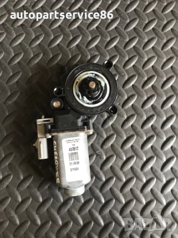 Мотор за прозорец на предна лява врата за Jeep Cherokee (2002-2008) 400612, снимка 2 - Части - 53571039