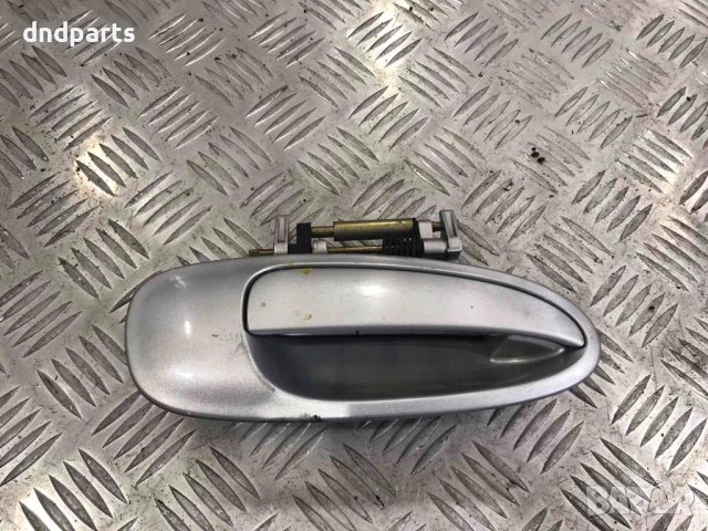 Предна дясна дръжка Toyota Avensis,2001г.