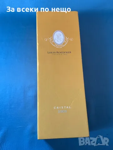 ОРИГИНАЛНА Бутилка от шапнаско с кутия Louis Roederer Cristal 2009, снимка 2 - Антикварни и старинни предмети - 49936638