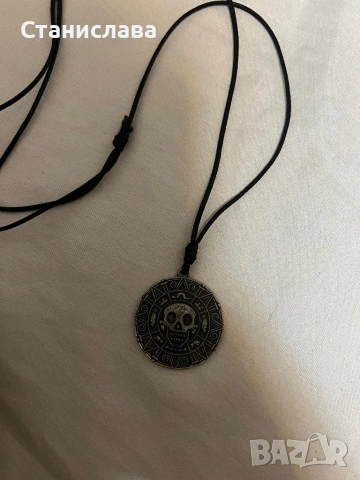 Медальон Карибски пирати и гривна ACDC, снимка 4 - Други - 53405975