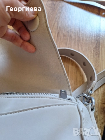 Продавам три дамски чанти, снимка 3 - Чанти - 51473221