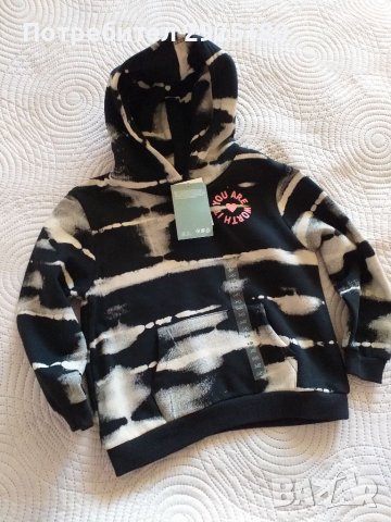 Дънки и суичър H&M животински принт 110, снимка 4 - Детски панталони и дънки - 39764529