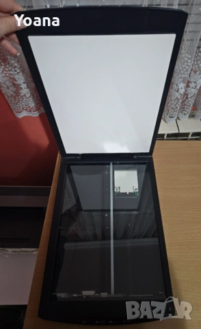 Скенер Canon LiDE 120, снимка 2 - Принтери, копири, скенери - 53510544