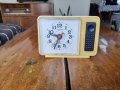 Стар настолен часовник будилник Янтар,Jantar #4, снимка 1 - Антикварни и старинни предмети - 36713727