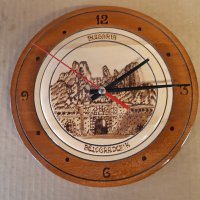 Стенен дървен часовник БЕЛОГРАДЧИК, снимка 1 - Антикварни и старинни предмети - 40724637