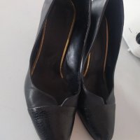 Дамски обувки., снимка 1 - Дамски обувки на ток - 39646358