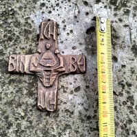Бронзов кръст, снимка 2 - Антикварни и старинни предмети - 44017332