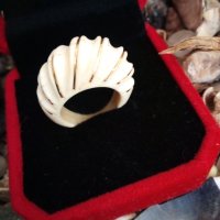 Антикварен  пръстен от злато и слонова кост, снимка 5 - Пръстени - 37934489