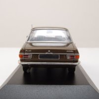 Audi 100 1969 - мащаб 1:43 на Minichamps моделът е нов в PVC дисплей-кейс, снимка 15 - Колекции - 43034908