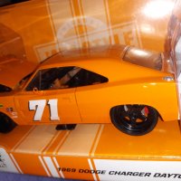 Dodge  Charger  DAYTONA 1969. JADA  1.24  TOP  TOP  MODEL.!, снимка 14 - Колекции - 39268325