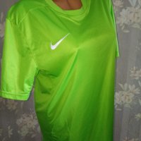 Nike L-Оригинална неонова мъжка тениска , снимка 3 - Тениски - 36777880