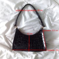 Дамска чанта с имитация на алигаторска кожа , снимка 3 - Чанти - 32479644