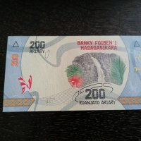 Банкнота - Мадагаскар - 200 ариари UNC | 2017г., снимка 4 - Нумизматика и бонистика - 27553639