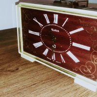 Часовник слава, снимка 1 - Антикварни и старинни предмети - 42908564