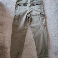 Панталон H&M 158р, снимка 2 - Детски панталони и дънки - 39220572