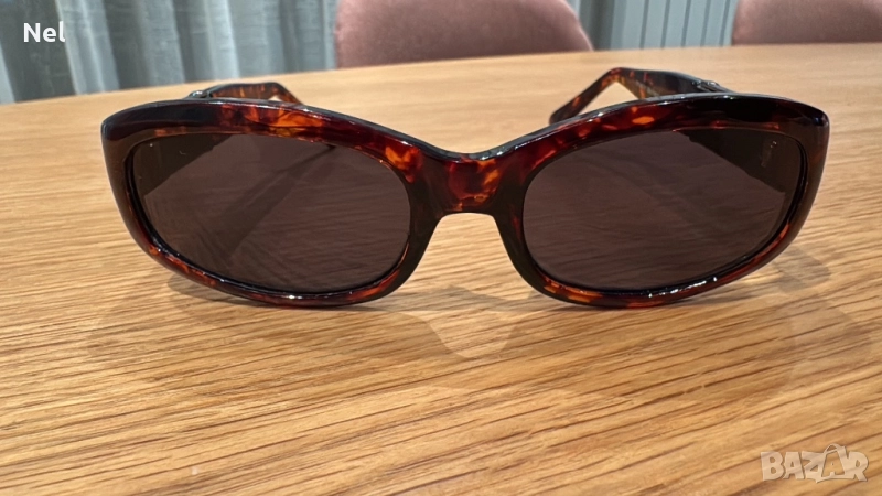 Дамски ретро слънчеви очила  и реплика Версаче, снимка 1