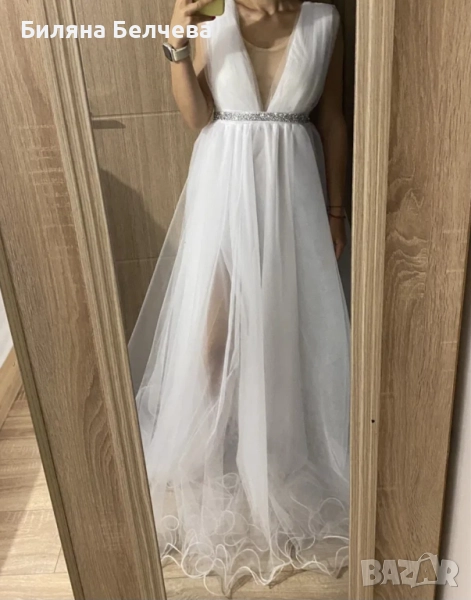 Официална бяла рокля , снимка 1