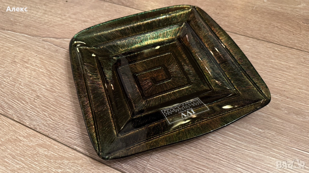 IVV– Италианска ръчно изработена квадратна чиния., снимка 1