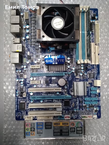Дънна платка Gigabyte GA-870A-UD3 с процесор и памет, снимка 1