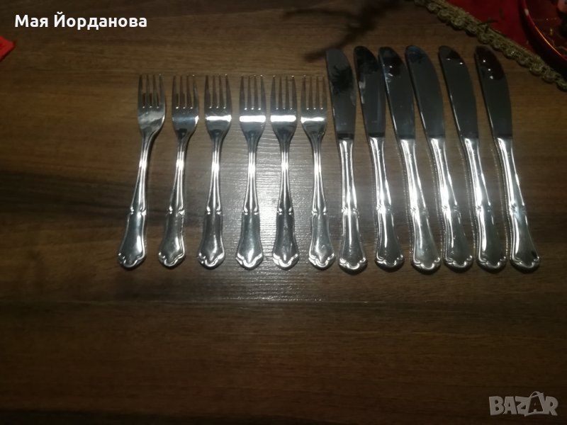 Посребрен комплект вилици и ножове за храна, снимка 1