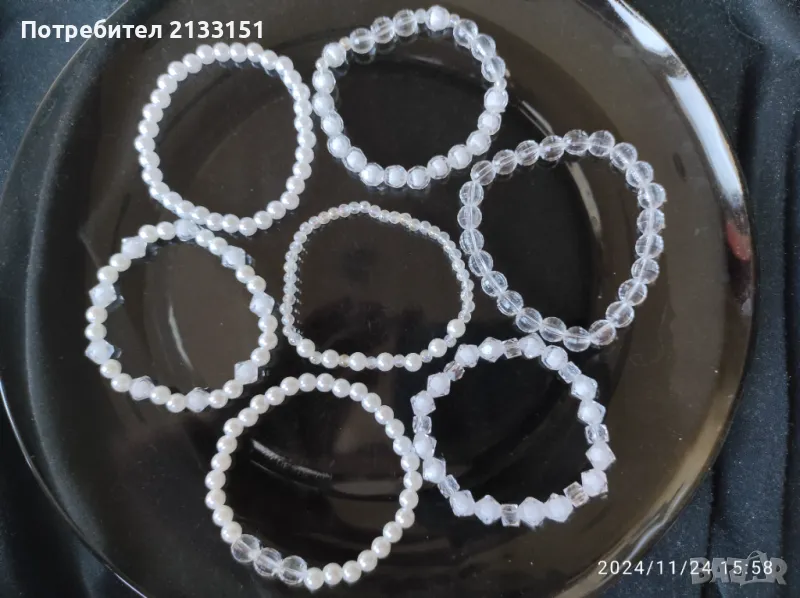 Продавам ръчно изработени гривни , снимка 1